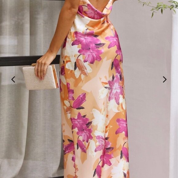 TOPERTH BOUTIQUE STRAPLESS FLORAL DRESS - Picture 4 of 10